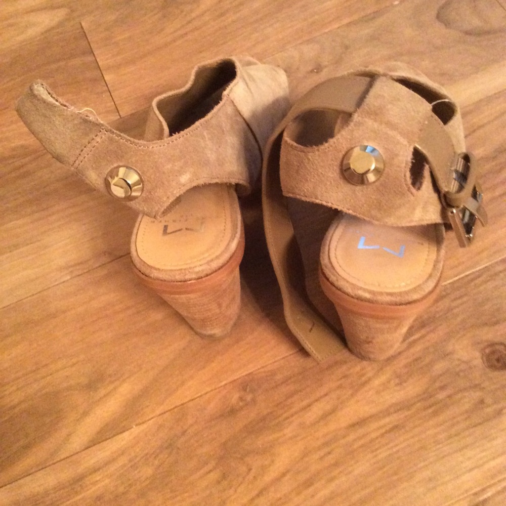 Mark Fisher Booties - Picture 2 of 4